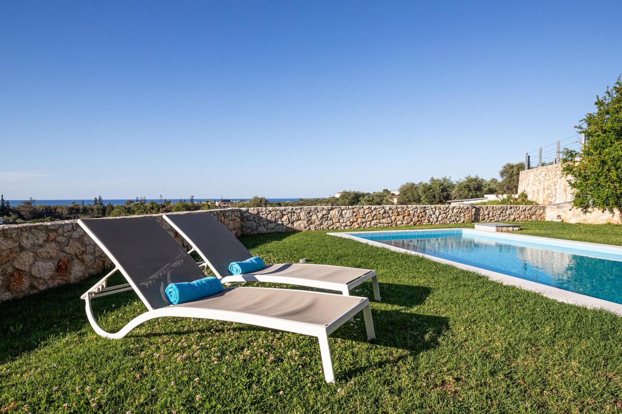 Villa Penelope Galatas  ภายนอก รูปภาพ