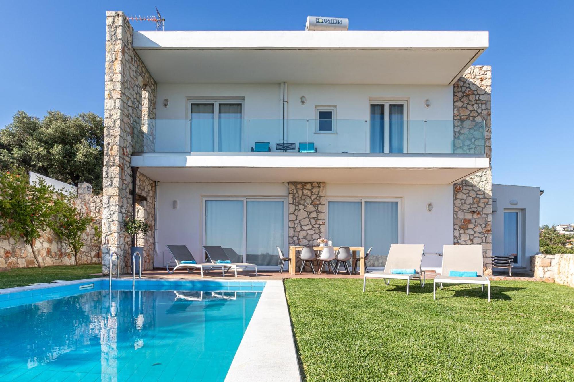 Villa Penelope Galatas  ภายนอก รูปภาพ